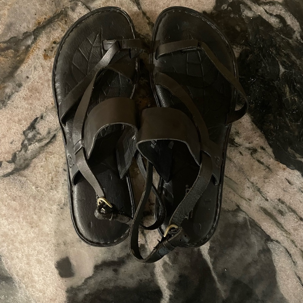 Born strappy sandals